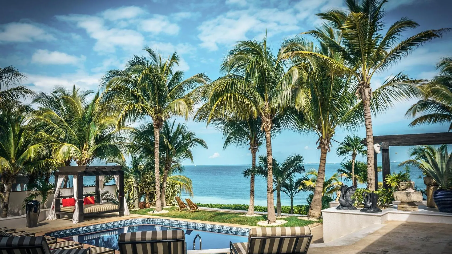 Villa Albatros Oceanfront Luxury Hotelzone Cancún Messico