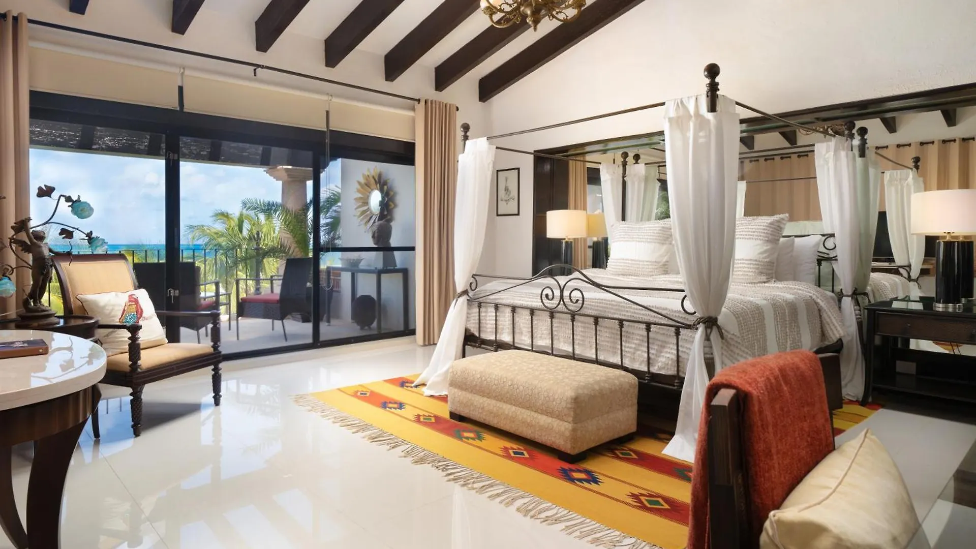 Villa Albatros Oceanfront Luxury Hotelzone Cancún Messico
