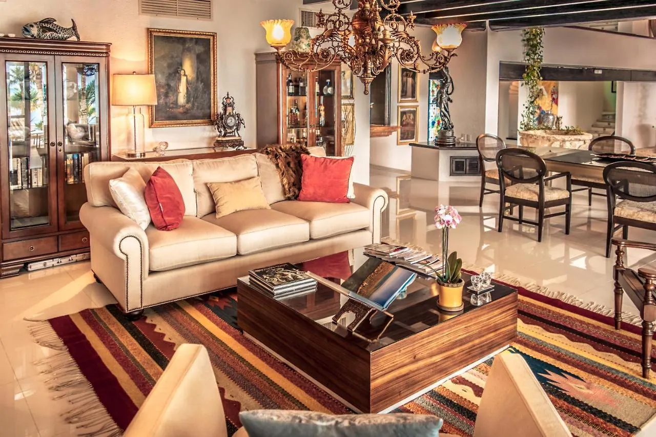 Villa Albatros Oceanfront Luxury Hotelzone Cancún Messico